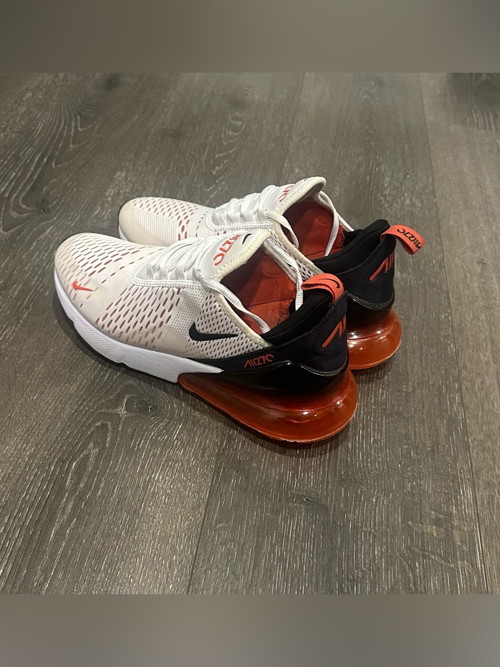 Nike Air Max 270 White with Black and Orange Accents Woman’s Sz 10